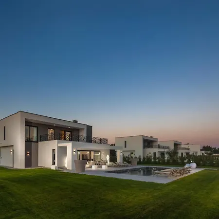New! Luxury Epic 8 - 50 M2 Pool, In Istria