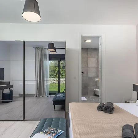New! Luxury Epic 8 - 50 M2 Pool, In Istria Villa *