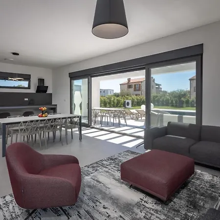 New! Luxury Epic 8 - 50 M2 Pool, In Istria Villa