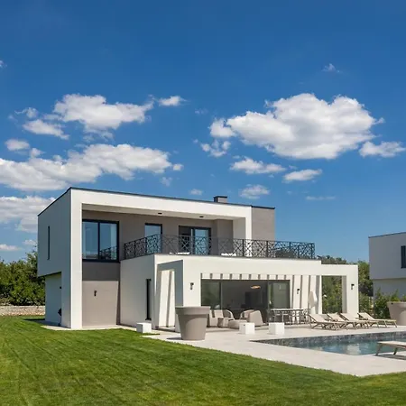New! Luxury Epic 8 - 50 M2 Pool, In Istria Villa *