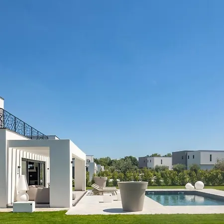 Villa New! Luxury Epic 8 - 50 M2 Pool, In Istria *