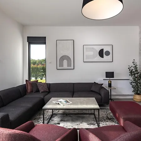 Βίλα New! Luxury Lunara - 50 M2 Pool, In Istria Butkovići