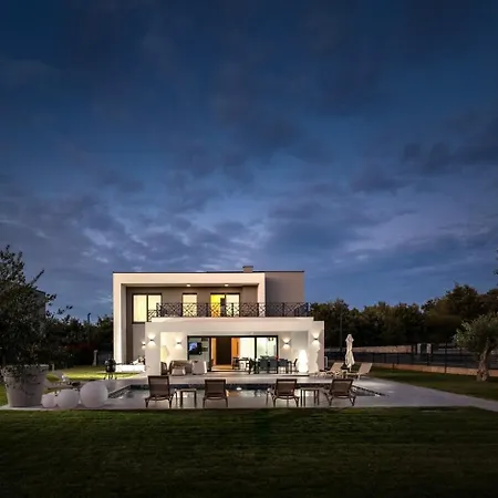 New! Luxury Lunara - 50 M2 Pool, In Istria Butkovići